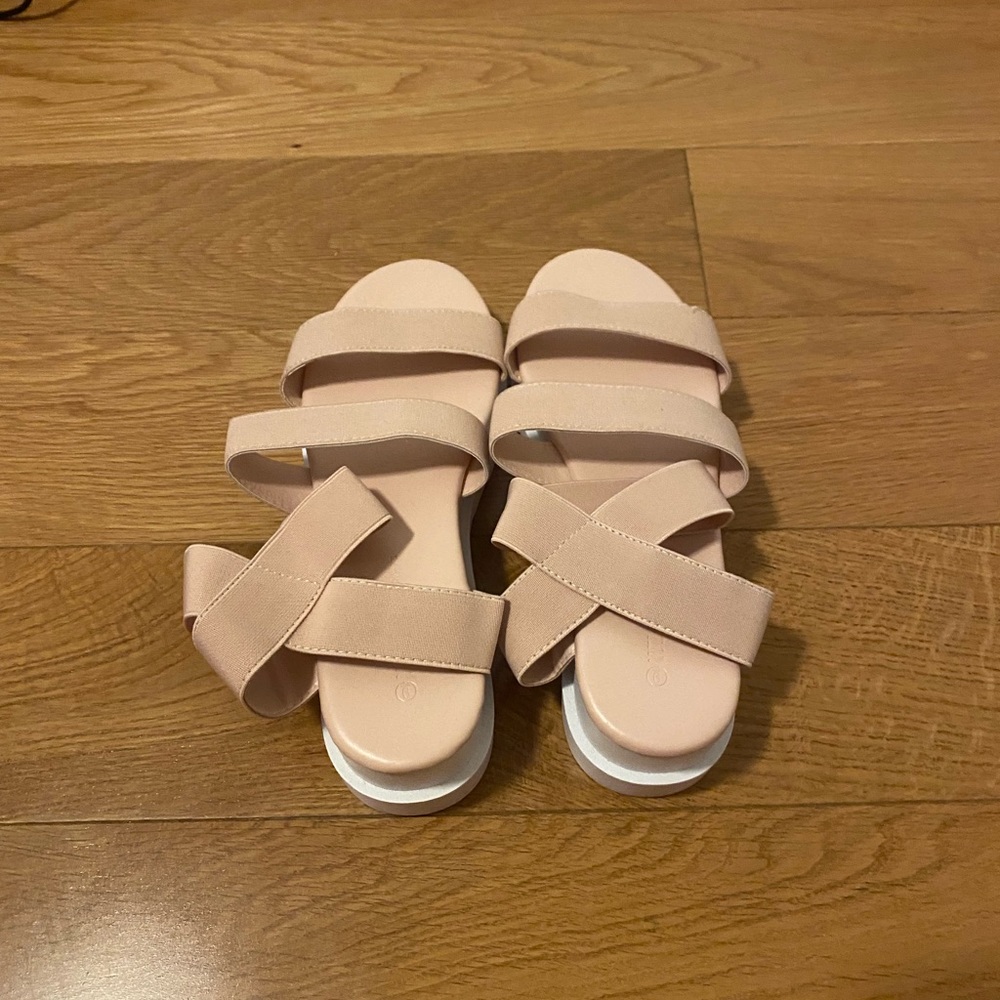 Emery Rose Ankle Strap Platform Sandals / SHEIN / Size 9
